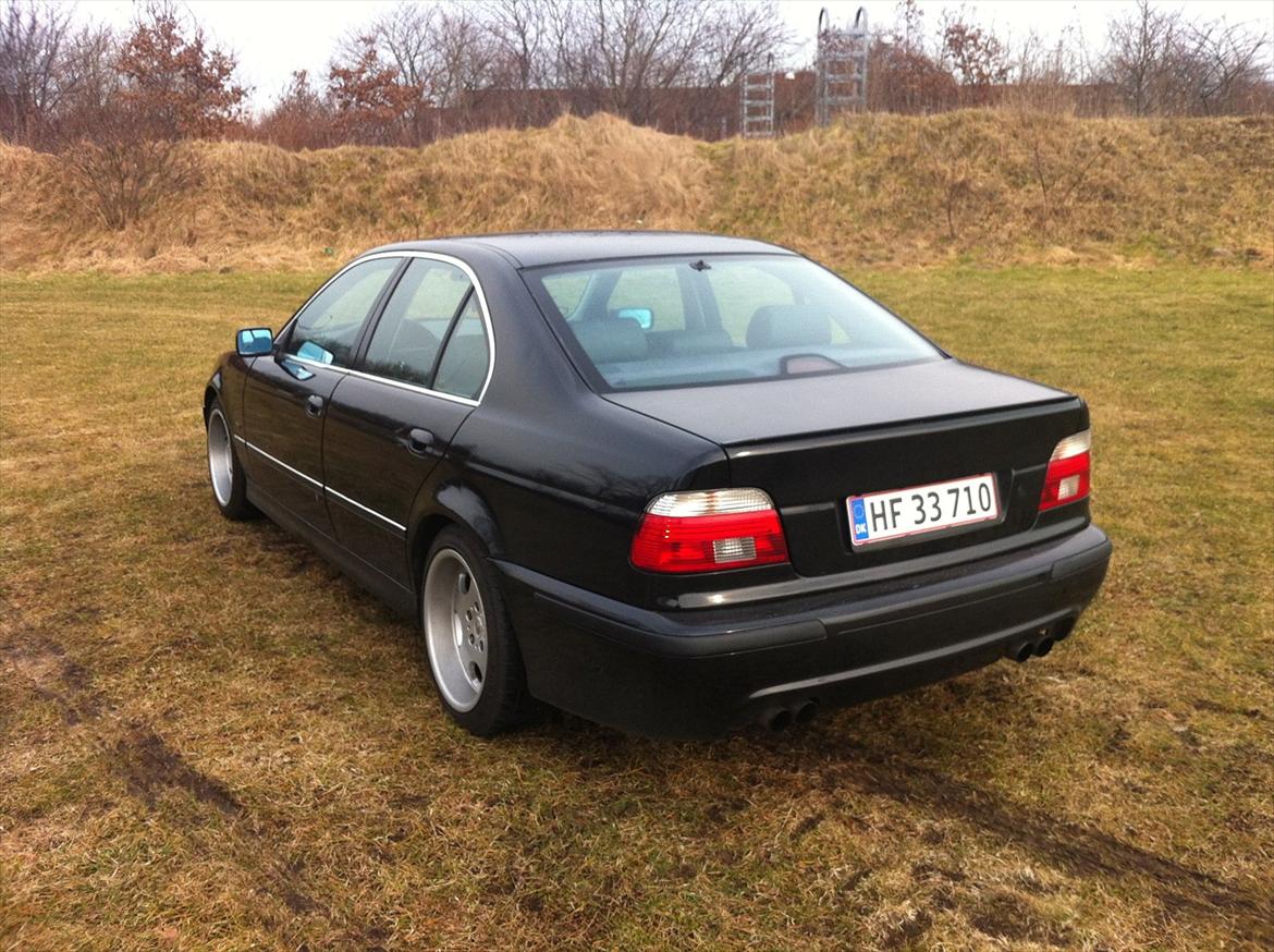 Bmw m5 520i