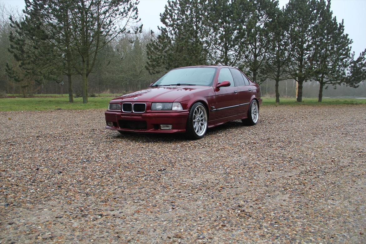 BMW E36 325 TDS billede 1