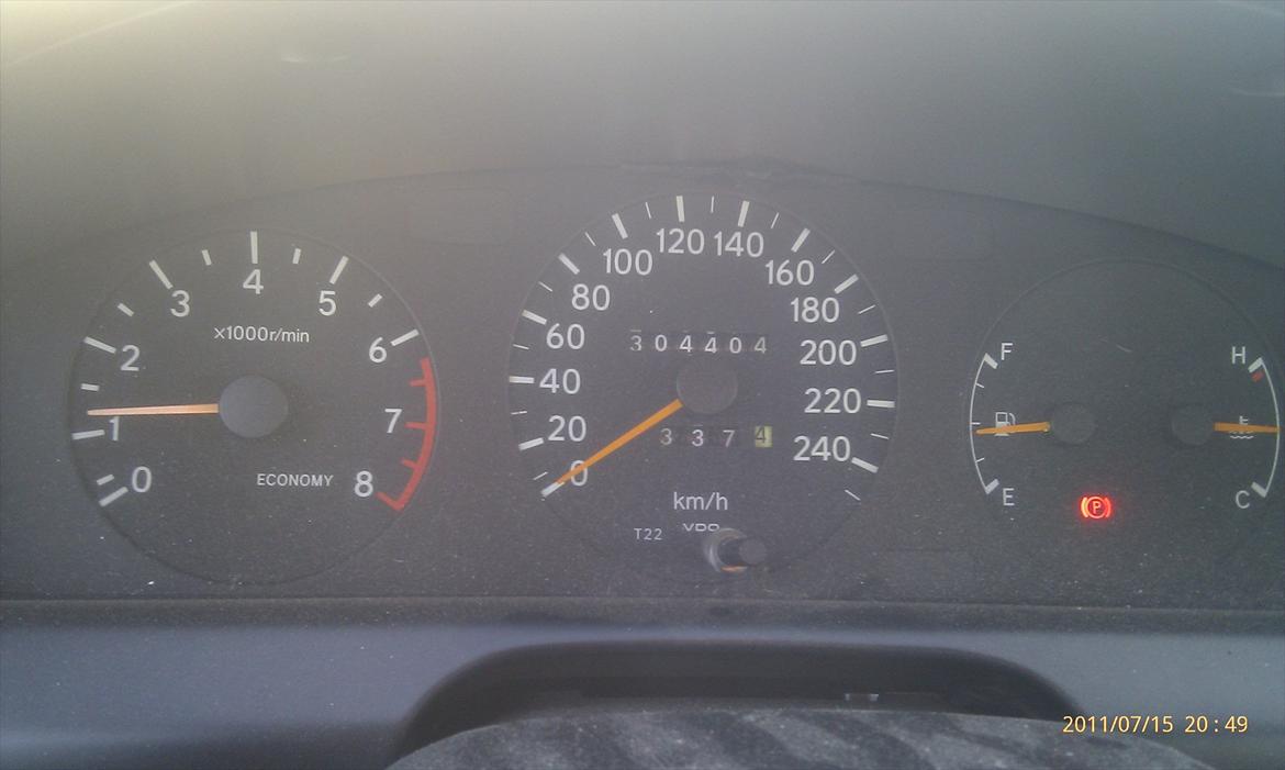 Toyota Carina E billede 15