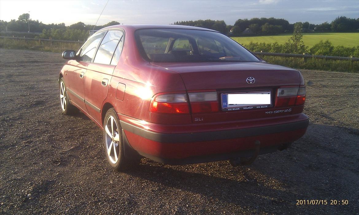 Toyota Carina E billede 17