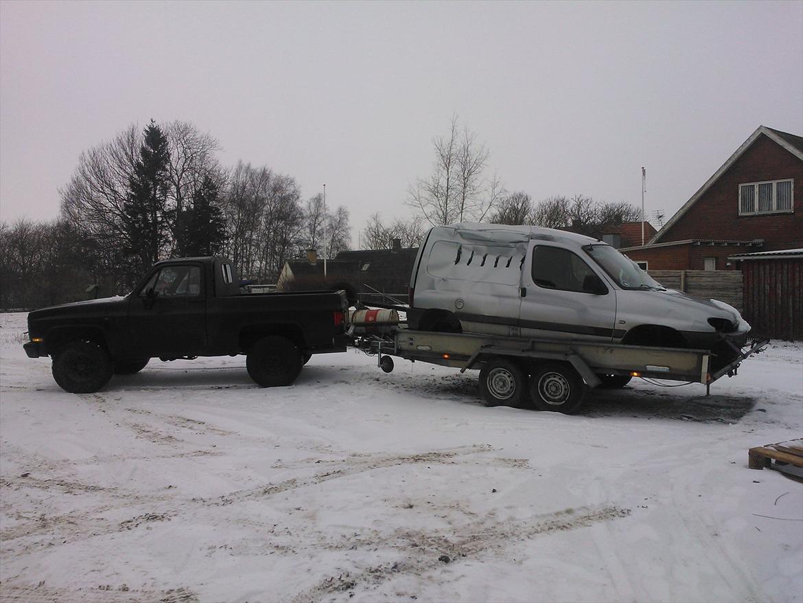 Chevrolet Army Blazer solgt - Skulle lige skrotte en bil :) billede 4