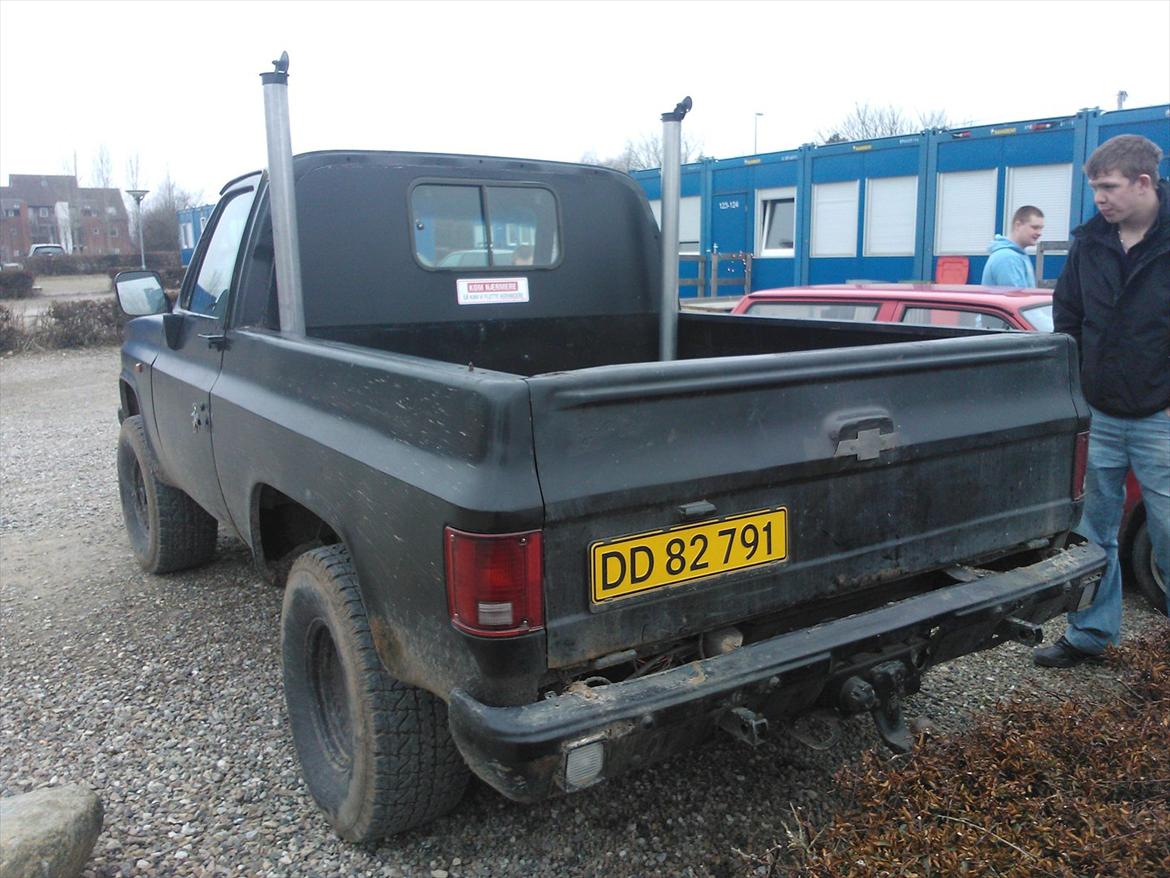 Chevrolet Army Blazer solgt - JAaa der er også chevrolet mærke på bagpå :) billede 9