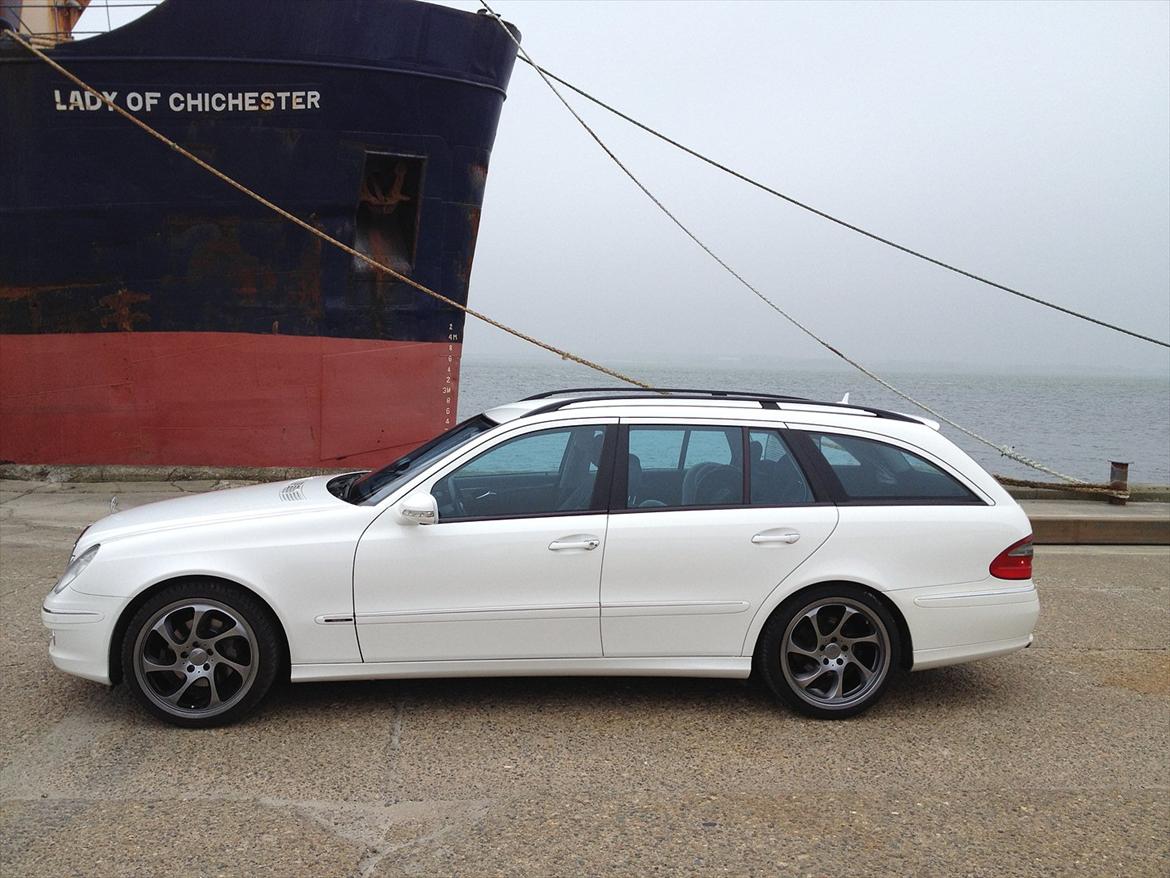 Mercedes Benz E320 cdi stc. SOLGT billede 1