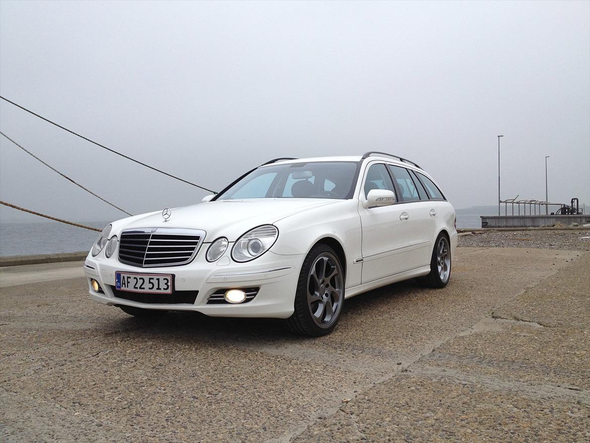 Mercedes Benz E320 cdi stc. SOLGT billede 2