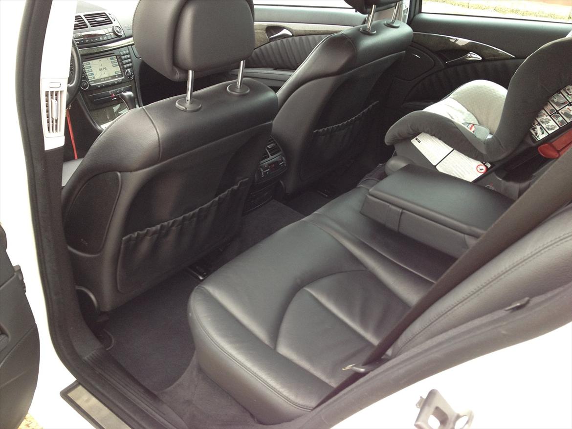 Mercedes Benz E320 cdi stc. SOLGT billede 9