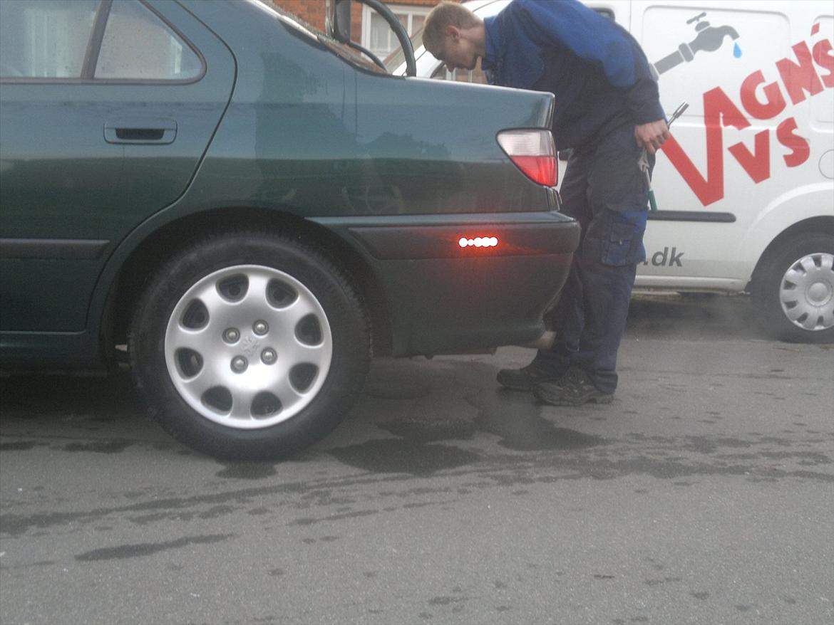 Peugeot 406 SV - Så kom dioderne på bilen 5 stk bag billede 18