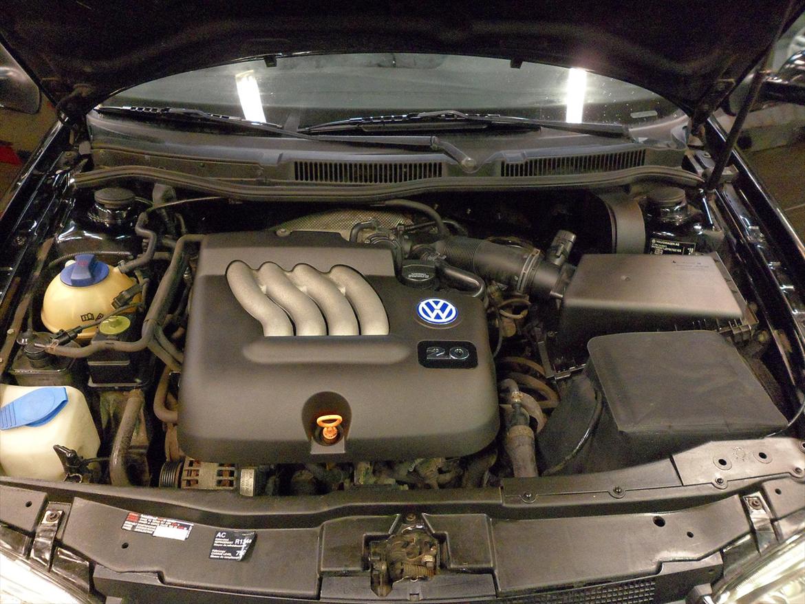 VW Golf IV SOLGT billede 3