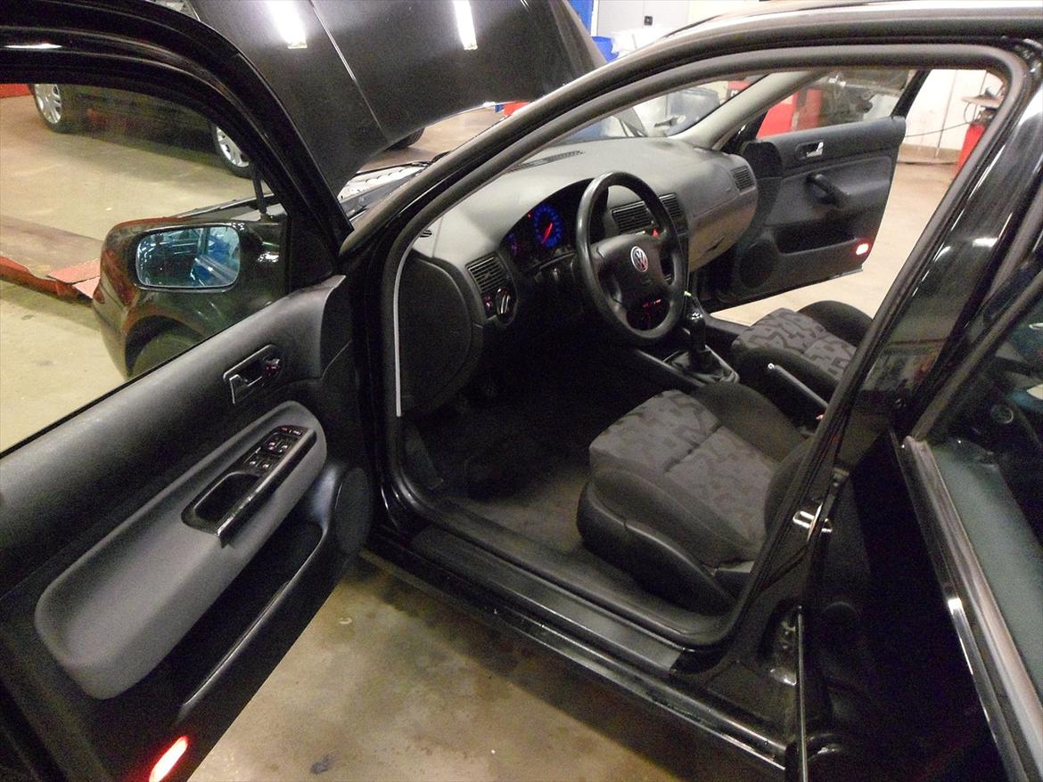 VW Golf IV SOLGT billede 5