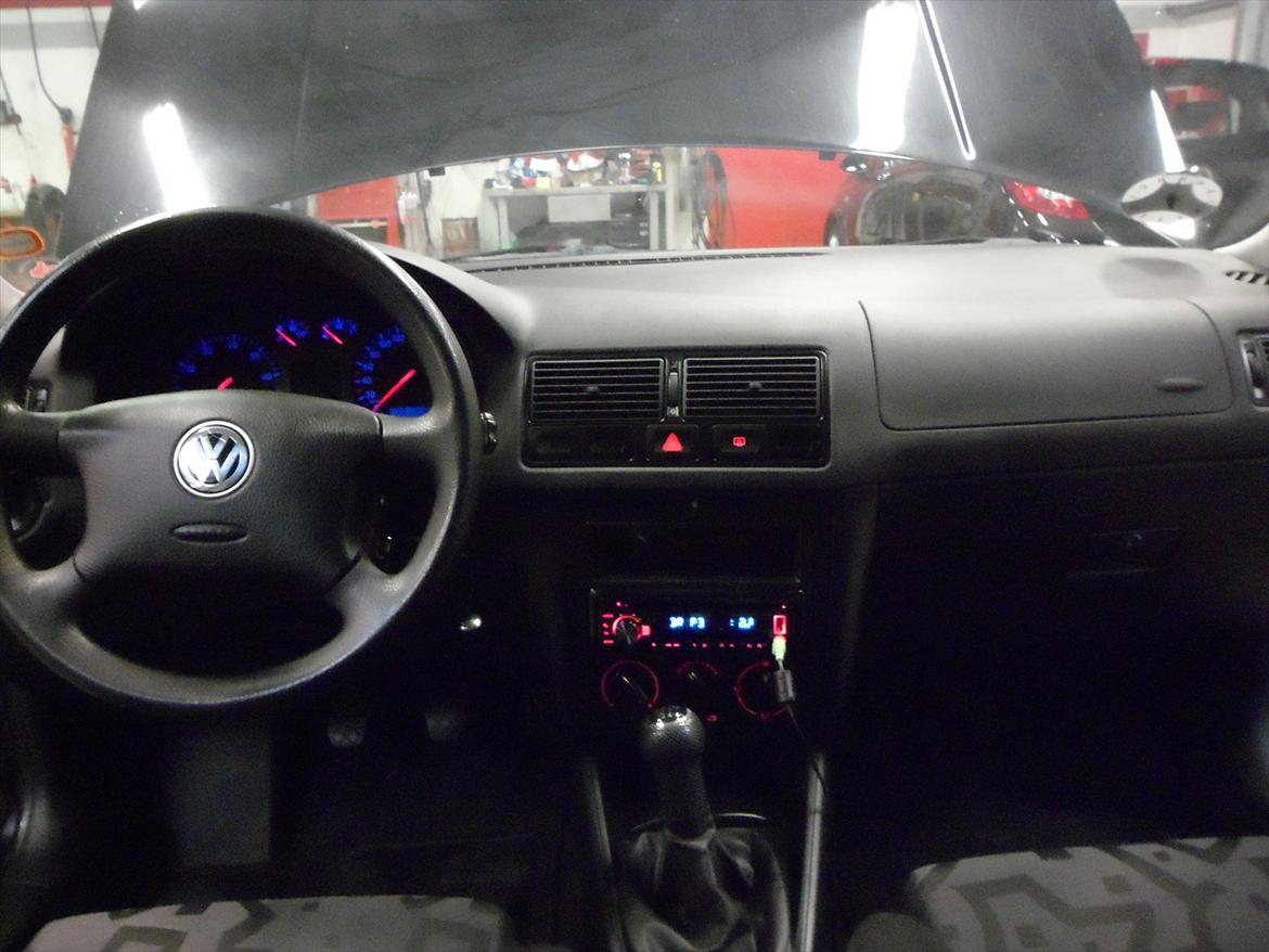 VW Golf IV SOLGT billede 7