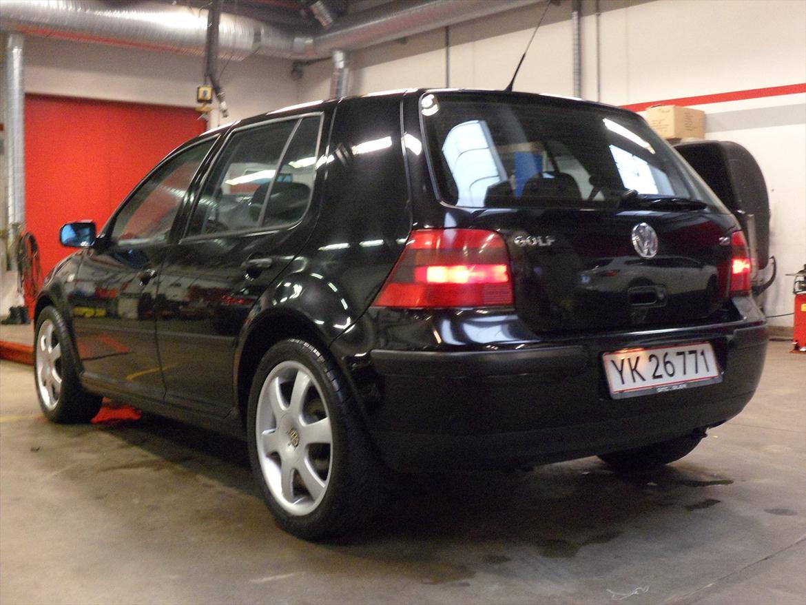 VW Golf IV SOLGT billede 8