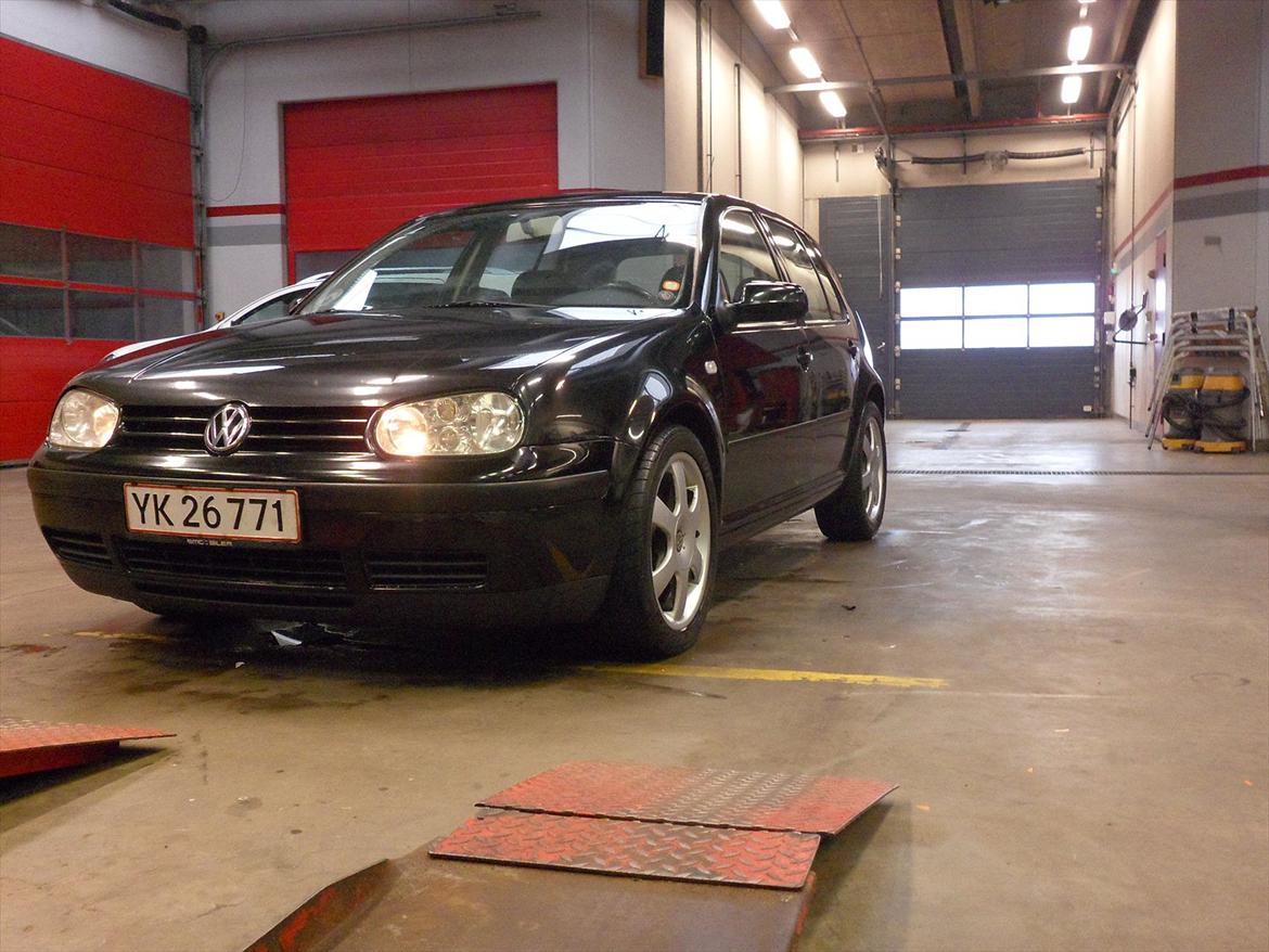 VW Golf IV SOLGT billede 9