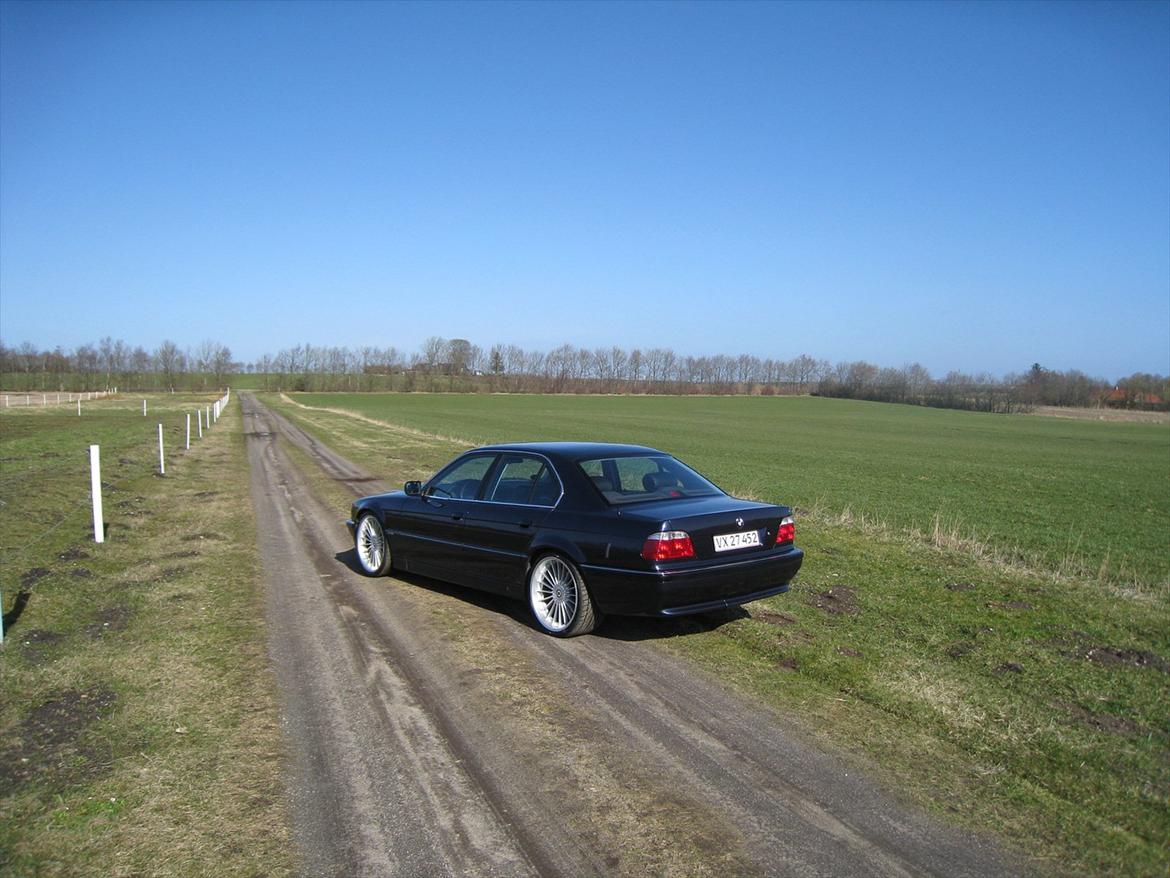 BMW 730i E38 billede 10