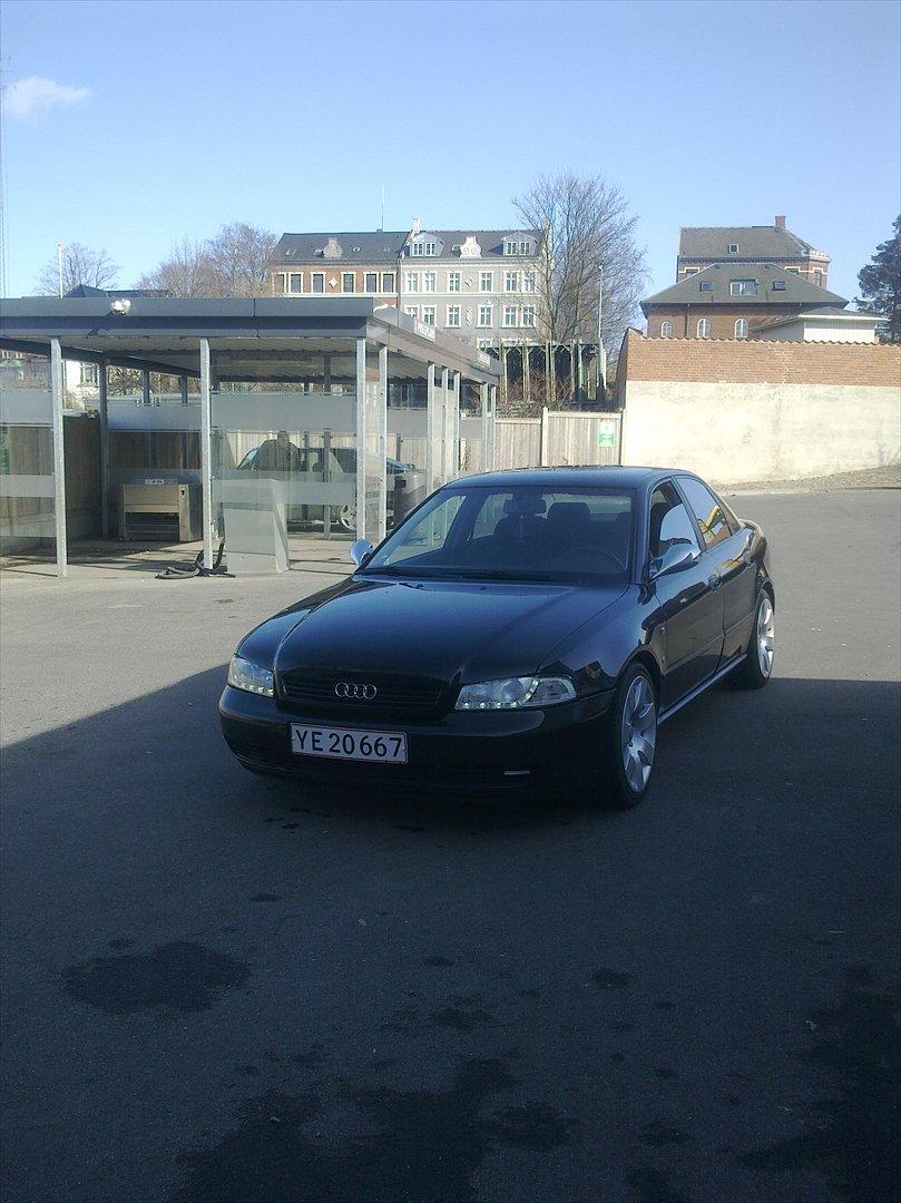 Audi A4 billede 1