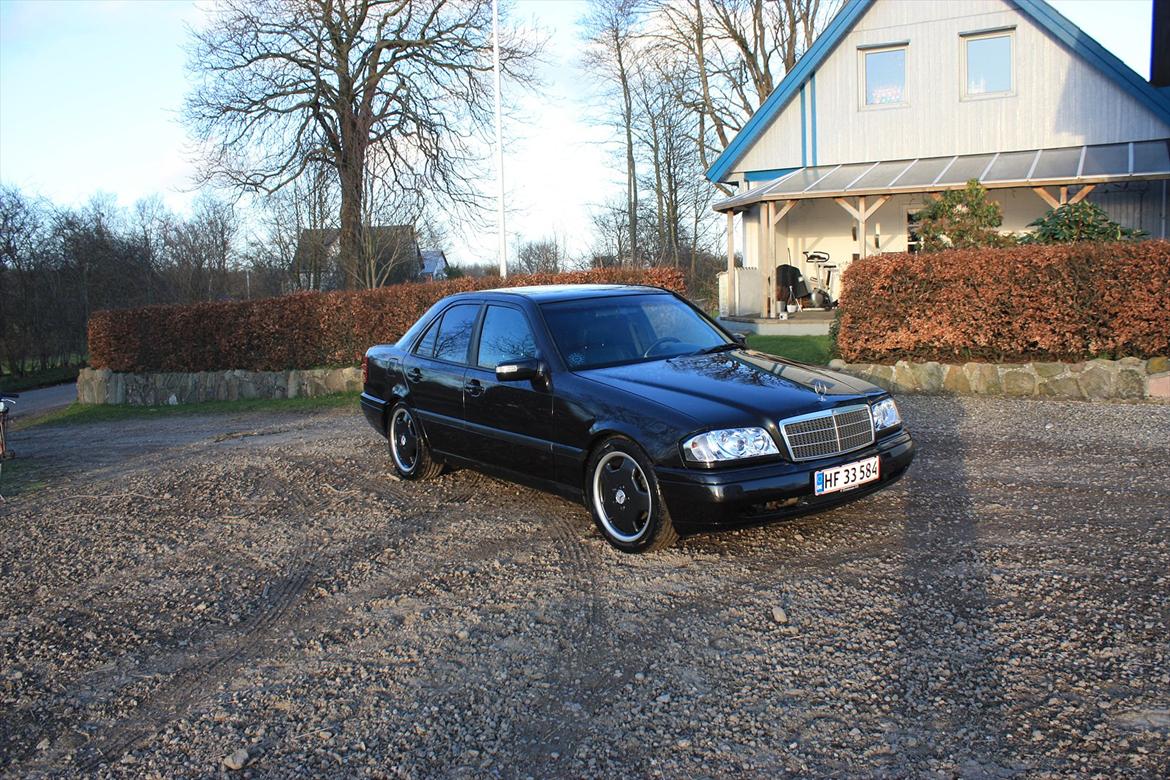 Mercedes Benz C250 billede 3