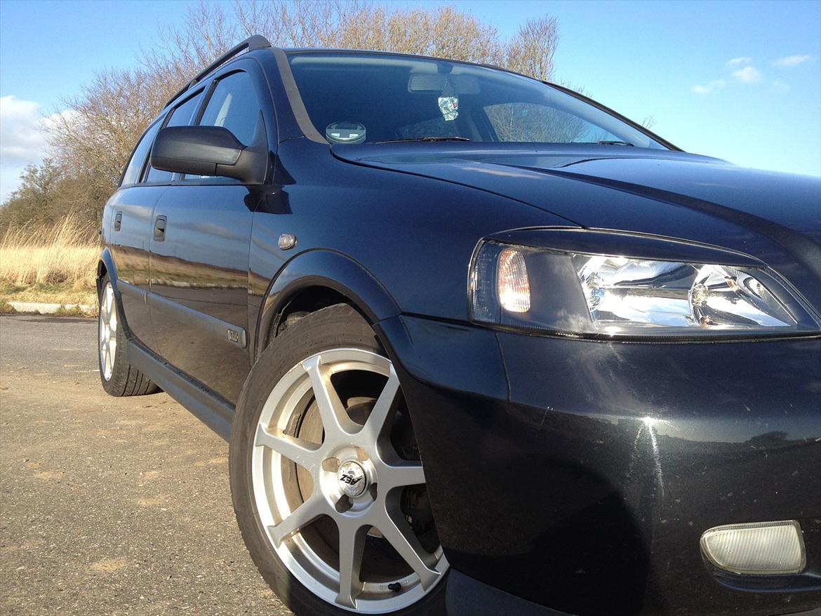 Opel Astra G st.car totalskadet billede 8