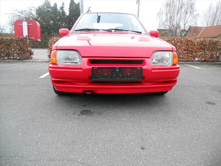 Ford escort 1,4i billede 1