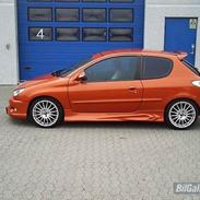 Peugeot 206 1,6 (Solgt)