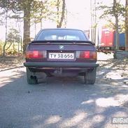 BMW 324TD Solgt