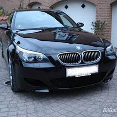 BMW M5 E60