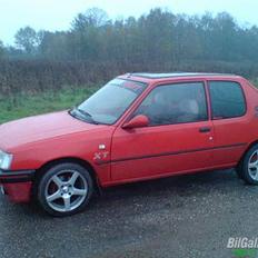 Peugeot 205 XT Solgt