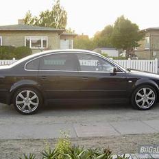 VW Passat 130TDI -SOLGT-