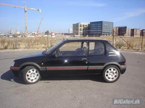 Peugeot 205 2,2  +100HK nos SOLGT - Min lille pocket rocket billede 1