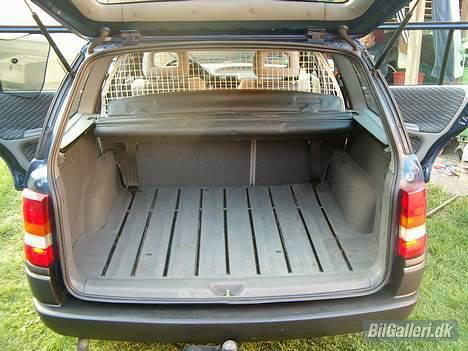 Opel Astra 1,6 i club st.car *Solgt* billede 15