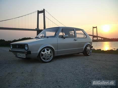 VW Golf 1 GTI Solgt billede 5