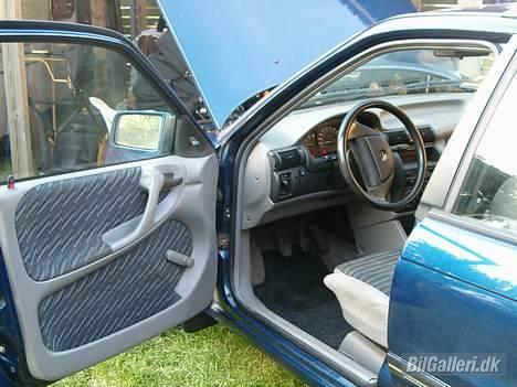 Opel Astra 1,6 i club st.car *Solgt* billede 16