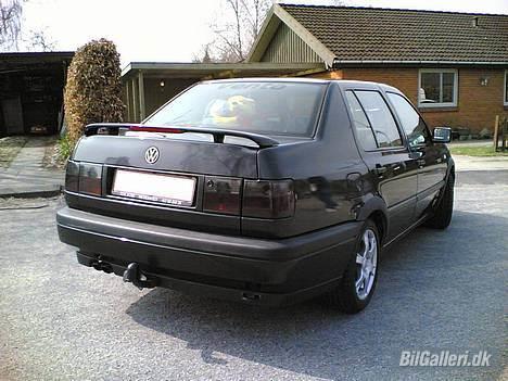 VW Vento GL SOLGT billede 3