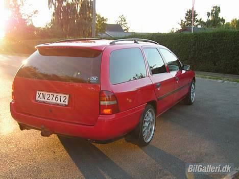 Ford Mondeo 2,5 V6 Solgt - Lige da jeg havde fået den. billede 2
