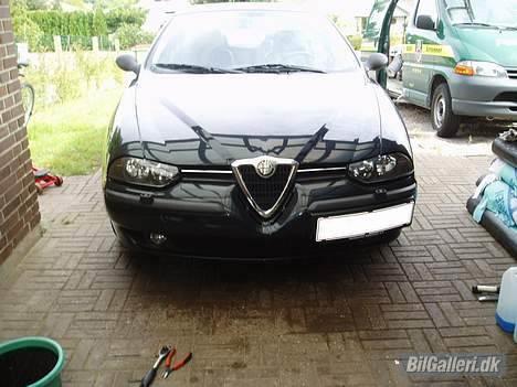 Alfa Romeo 156 2.5 V6 24v -SOLGT- - Her med de nye "GTA" lygter monteret billede 7