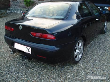 Alfa Romeo 156 2.5 V6 24v -SOLGT- - Så blev den monteret..Den fremhæver den skønne alfalyd endnu mere, men ikke for meget. billede 9