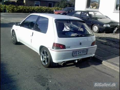 Peugeot 106 1,3 Rallye *solgt* billede 9