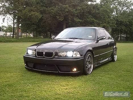 BMW 325i Coupe (Solgt) billede 1