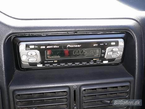 Peugeot 106 XS   Solgt billede 4