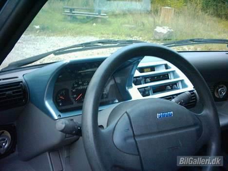 Fiat Cinquecento #Totalskadet# - Instumentbord indfarvet+krans om gearstang billede 9