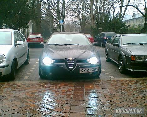 Alfa Romeo 156 2.0 TS 16V (solgt) - 10000 Kelvin Xenon Titan... det viker bare.... billede 4