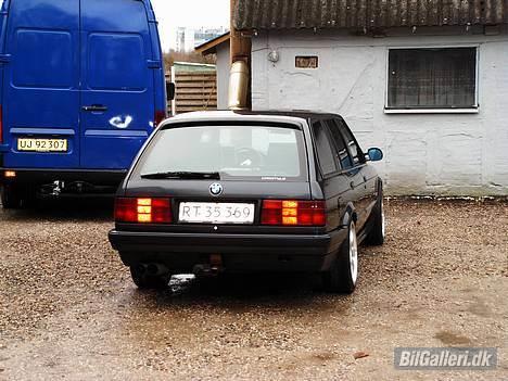 BMW 320i touring Turbo solgt billede 1