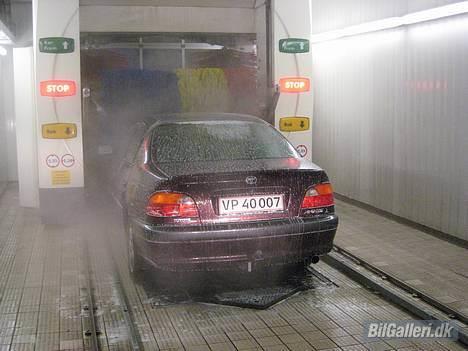 Toyota Avensis Luna - Så blev den lige vasket engang :-) billede 12