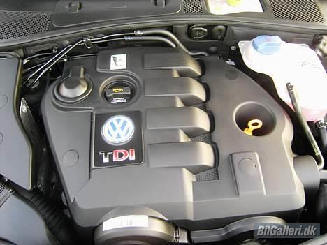 VW Passat 130TDI -SOLGT- billede 6