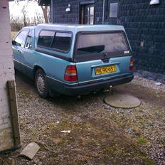 Mercedes Benz 300 Pick up