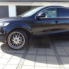 Audi Q7 3.0 TDi Quattro Van SOLGT