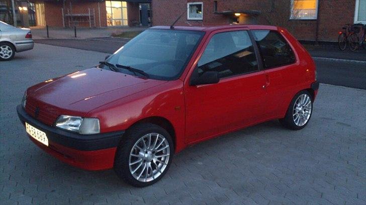 Peugeot 106 1,4 XT Solgt billede 1