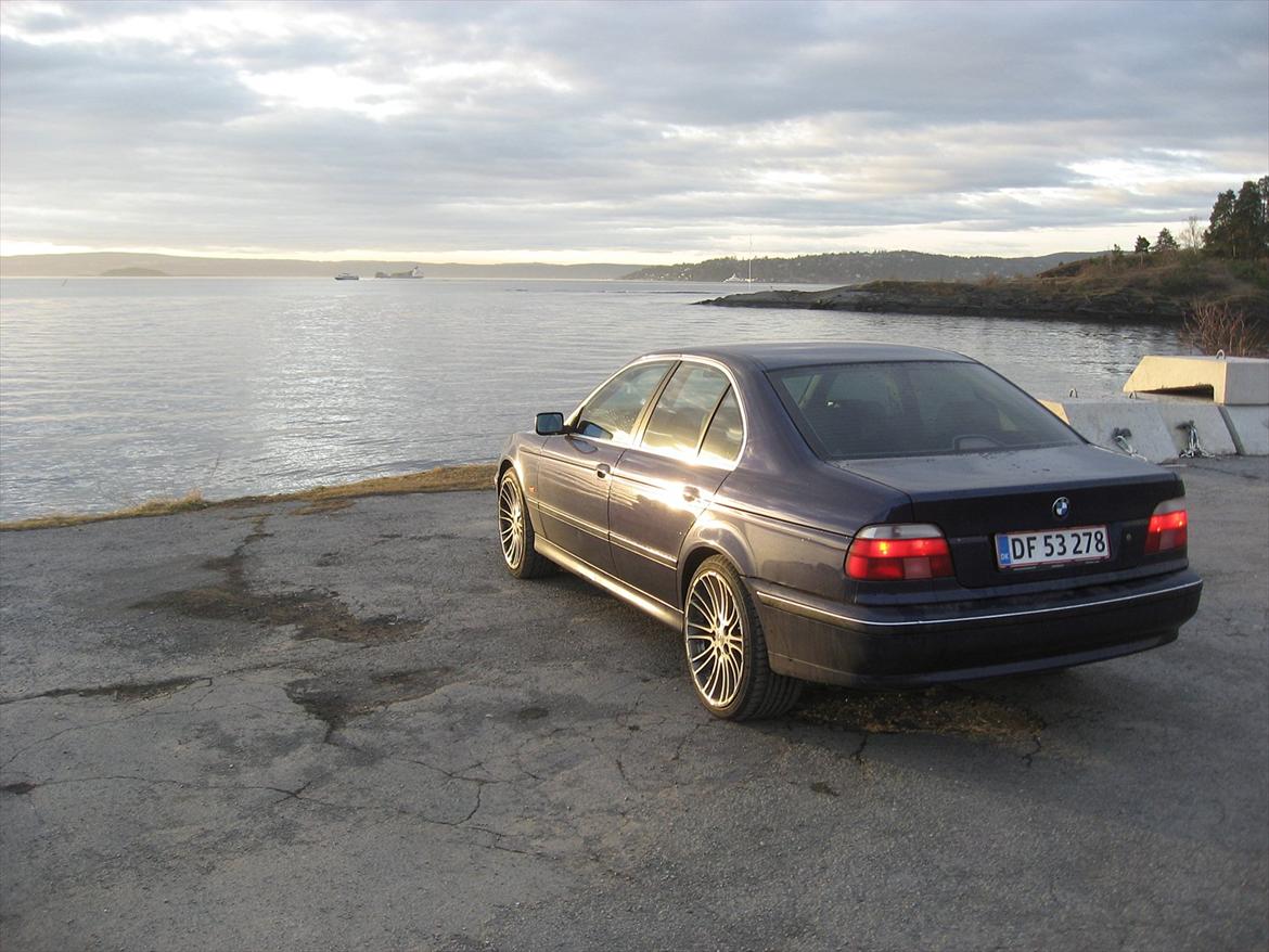BMW E39 523i billede 3