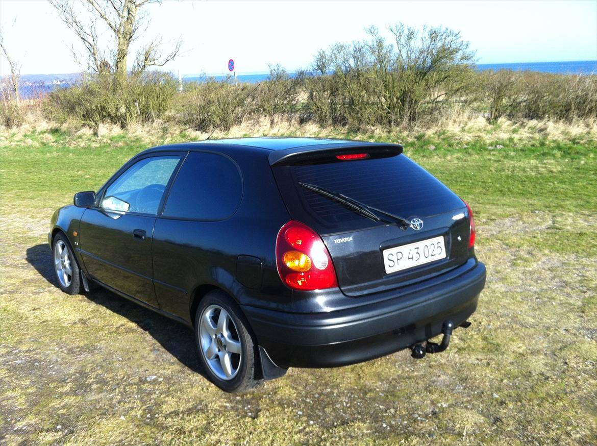 Toyota Corolla E11 billede 3