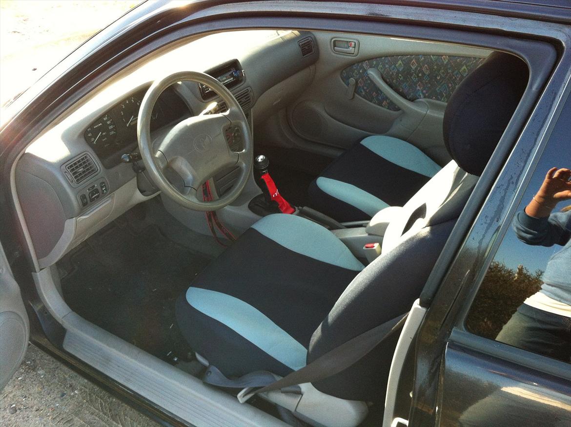 Toyota Corolla E11 billede 16