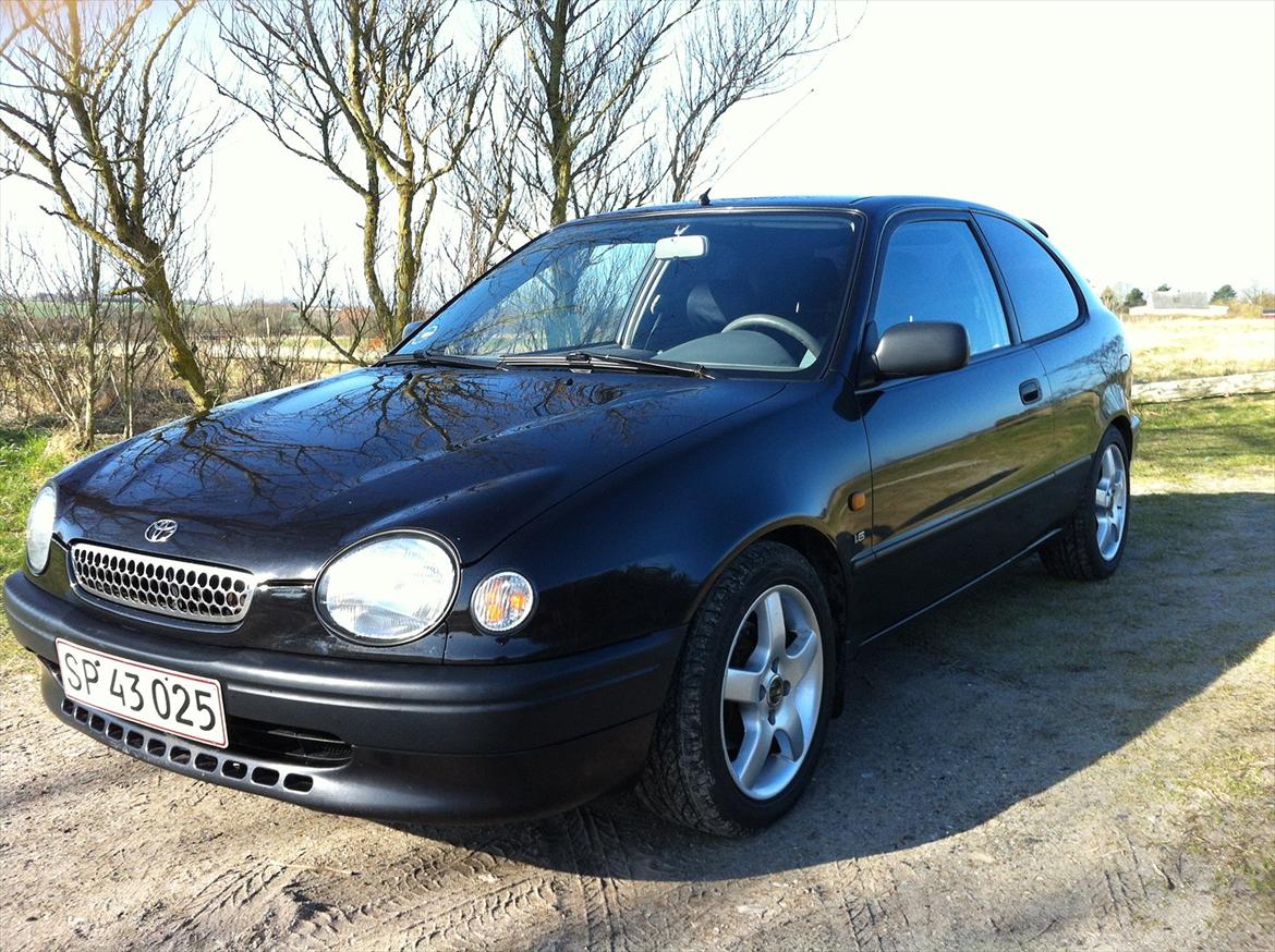 Toyota Corolla E11 billede 17