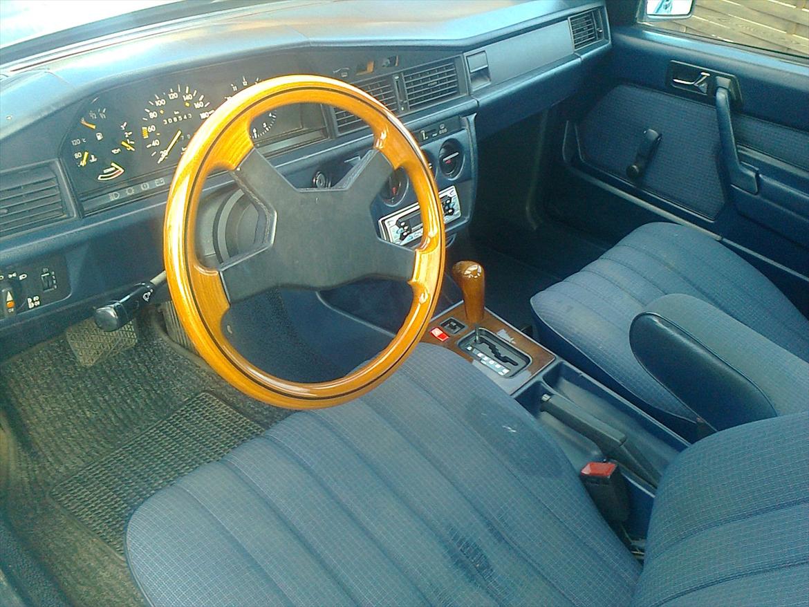 Mercedes Benz 190E 2.0 billede 7