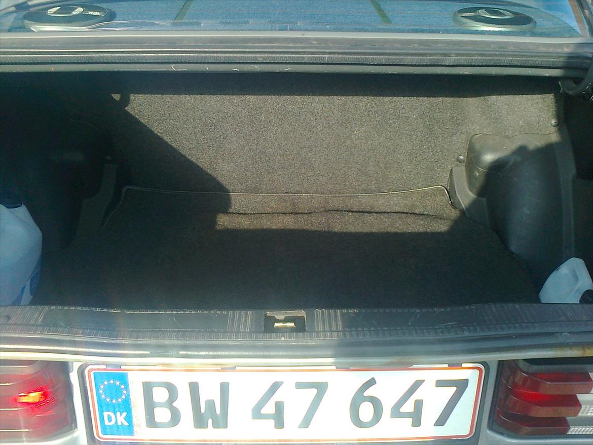 Mercedes Benz 190E 2.0 billede 9